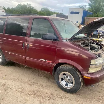 2002 Chevrolet Astro Minivan 3D