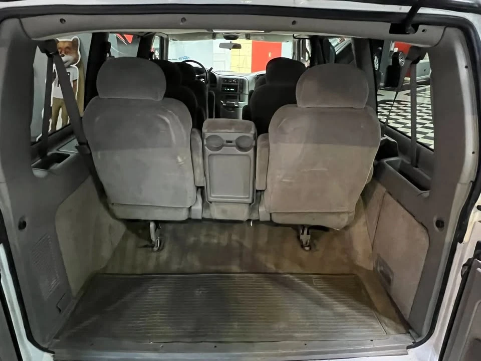 2002 Chevrolet Astro - Image 16 of 20