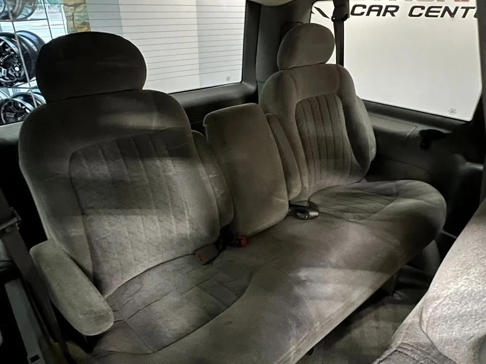 2002 Chevrolet Astro - Image 14 of 20