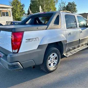 2002 Chevrolet Avalanche 1500 Sport Utility Pickup 4D