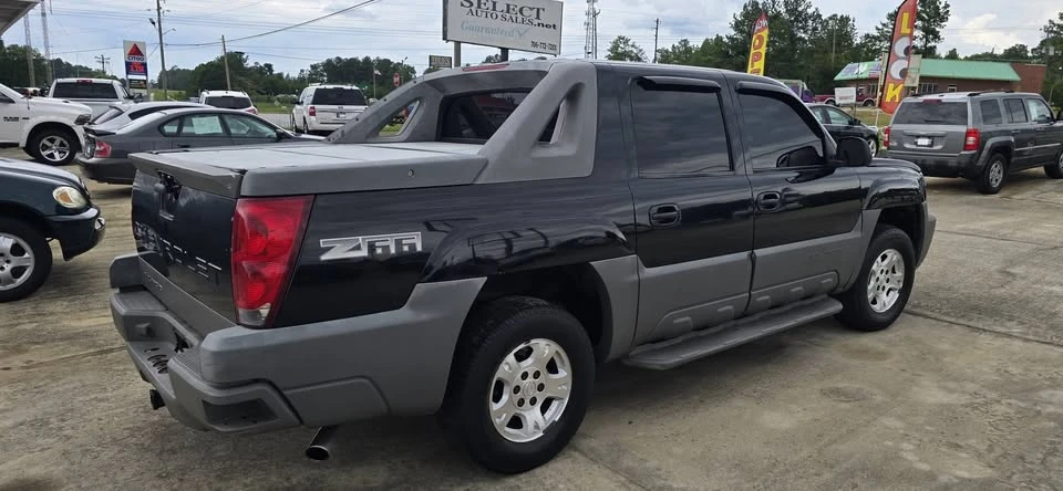 2002 Chevrolet Avalanche - Image 3 of 7