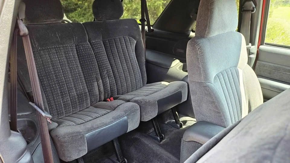 2002 Chevrolet Blazer - Image 7 of 9