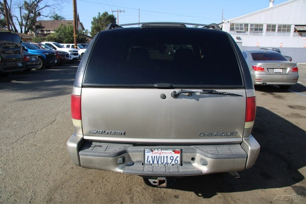 2002 Chevrolet S-10 Blazer 2nd Gen - Image 5 of 21