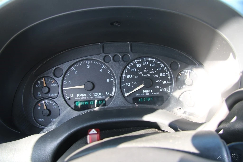 2002 Chevrolet S-10 Blazer 2nd Gen - Image 14 of 21