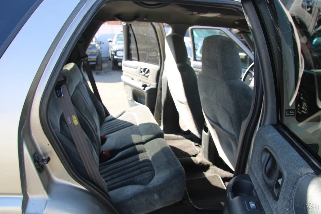 2002 Chevrolet S-10 Blazer 2nd Gen - Image 21 of 21