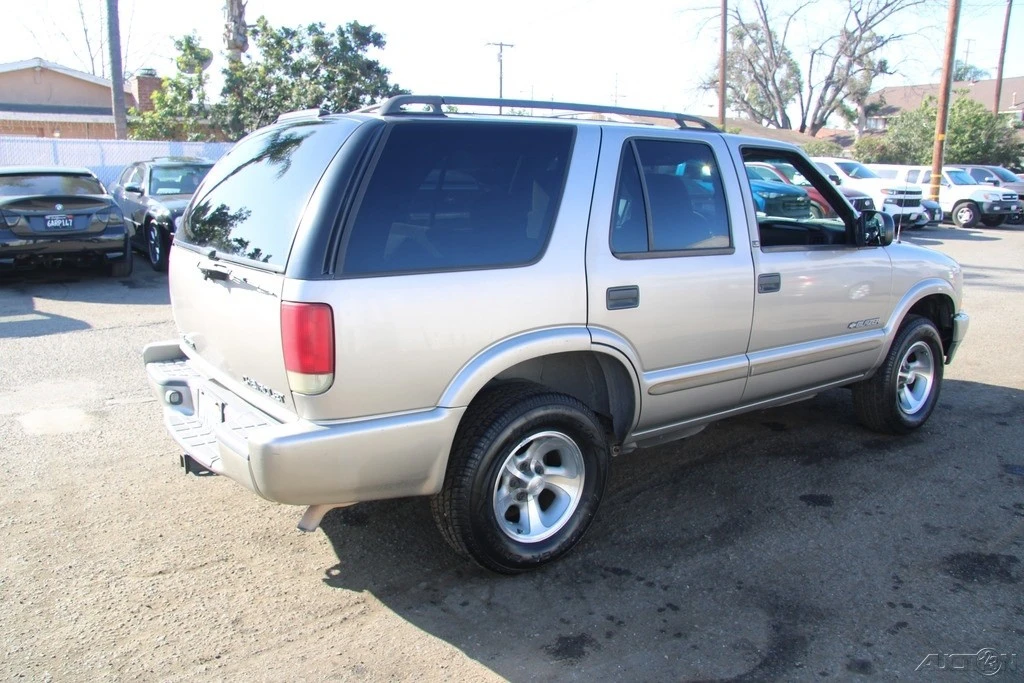 2002 Chevrolet S-10 Blazer 2nd Gen - Image 6 of 21