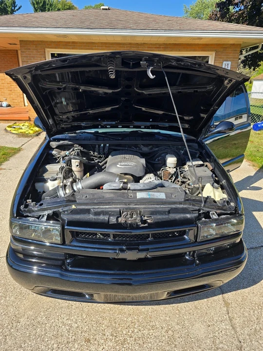 2002 Chevrolet S-10 Blazer 2nd Gen - Image 16 of 16