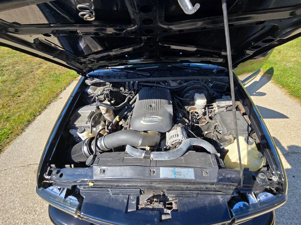2002 Chevrolet S-10 Blazer 2nd Gen - Image 15 of 16
