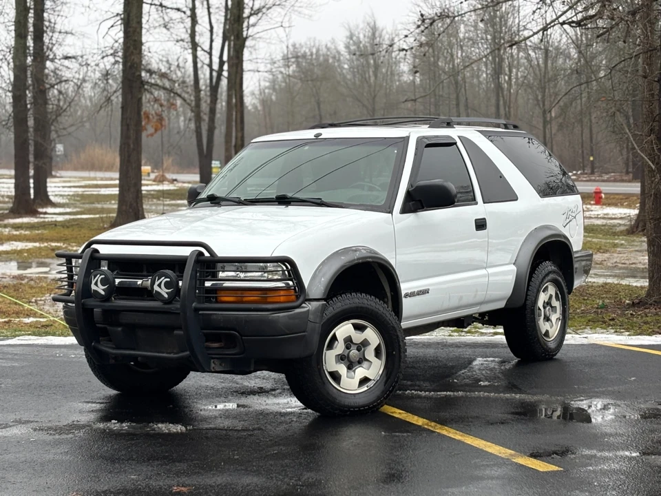 2002 Chevrolet S-10 Blazer 2nd Gen - Image 9 of 21