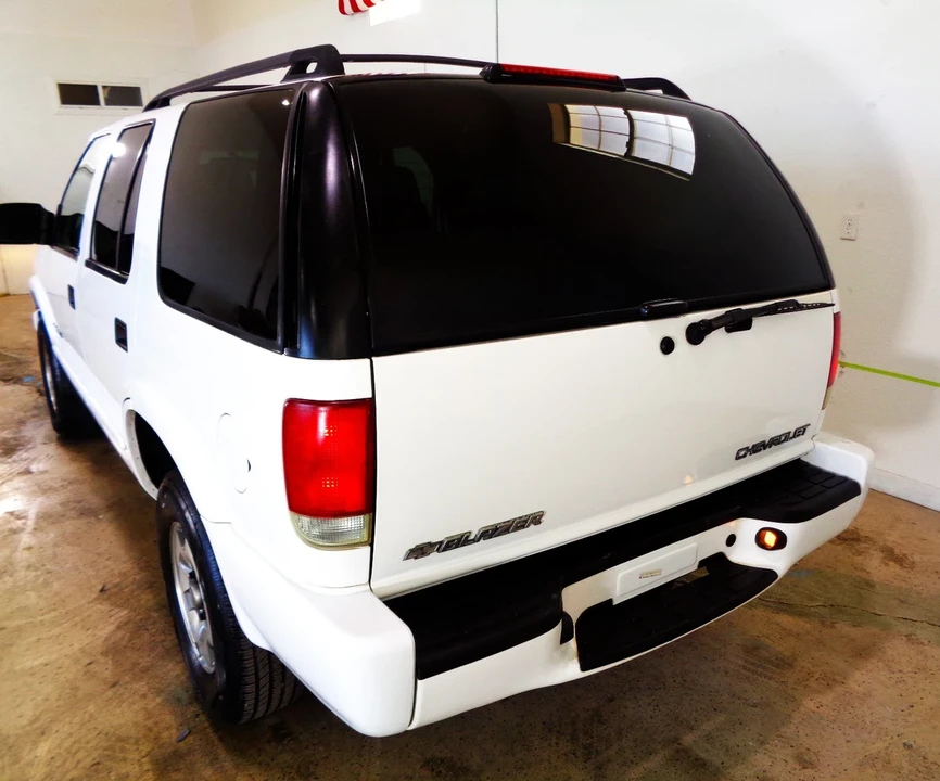 2002 Chevrolet S-10 Blazer 2nd Gen - Image 10 of 21