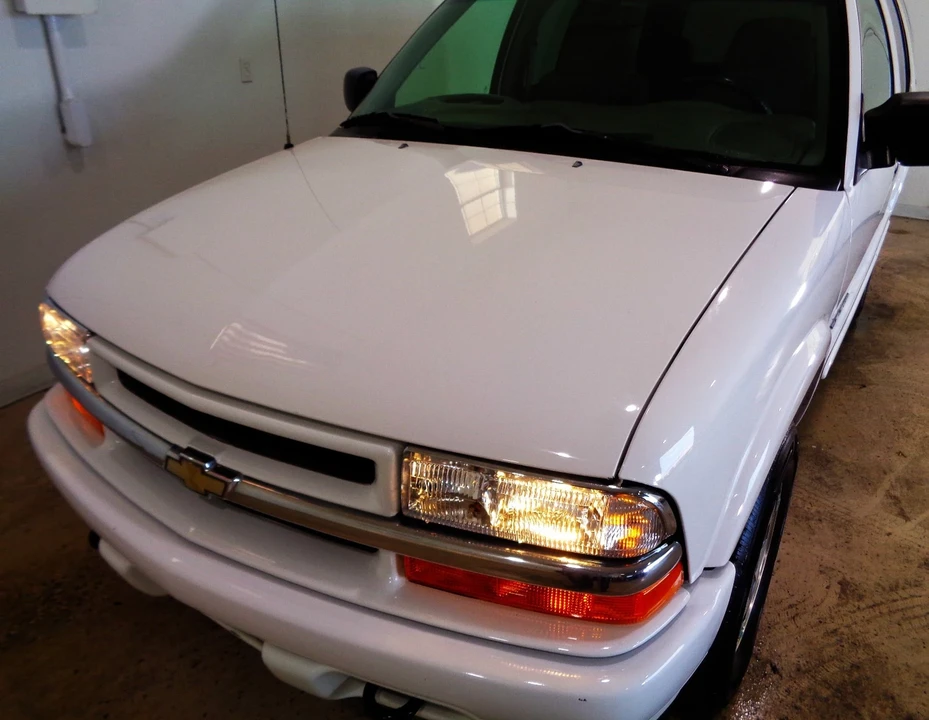 2002 Chevrolet S-10 Blazer 2nd Gen - Image 9 of 21