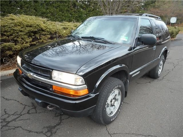 2002 Chevrolet S-10 Blazer 2nd Gen - Image 9 of 12