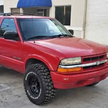 2002 Chevrolet Blazer LS Sport Utility 2D
