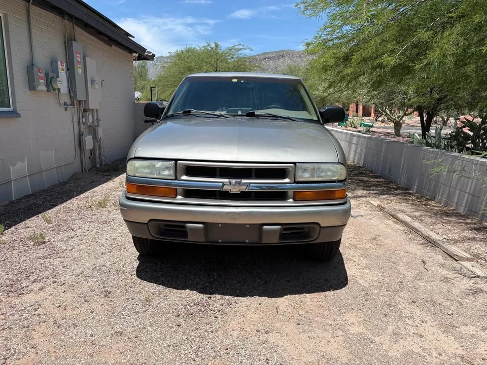 2002 Chevrolet Blazer - Image 8 of 16