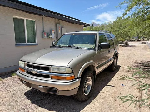2002 Chevrolet Blazer LS Sport Utility 4D