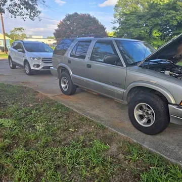 2002 Chevrolet Blazer LS Sport Utility 4D