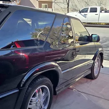 2002 Chevrolet Blazer Xtreme Sport Utility 2D