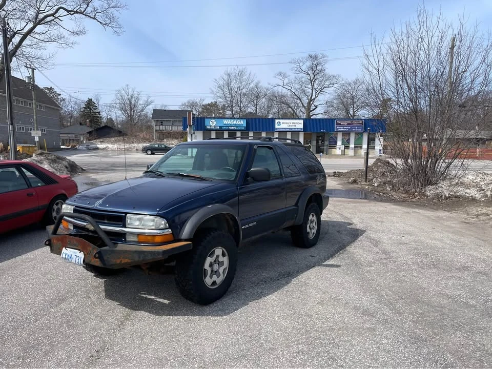 2002 Chevrolet S-10 Blazer 2nd Gen - Image 6 of 9