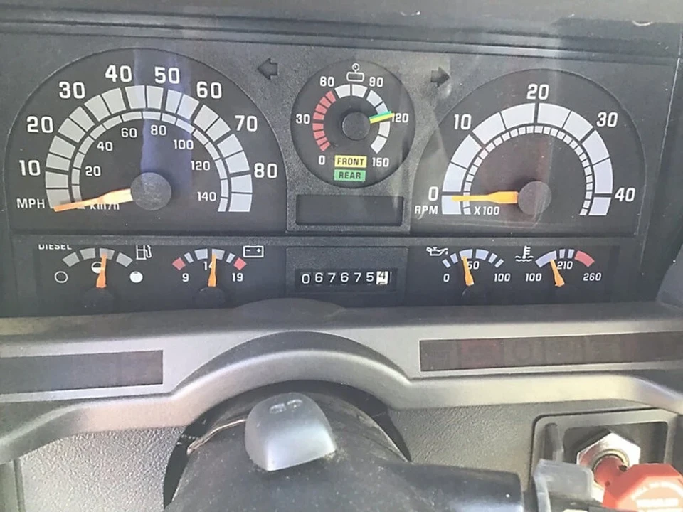 2002 Chevrolet Kodiak - Image 6 of 10