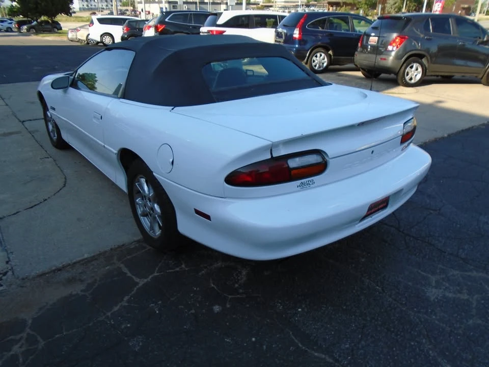 2002 Chevrolet Camaro 4th Gen - Image 4 of 17