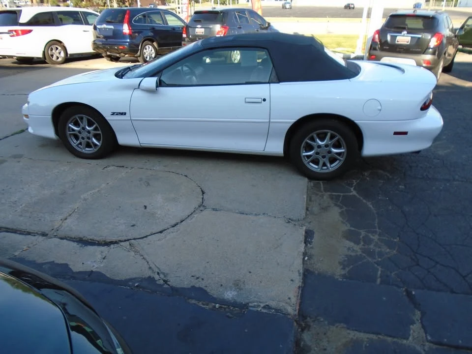 2002 Chevrolet Camaro 4th Gen - Image 5 of 17