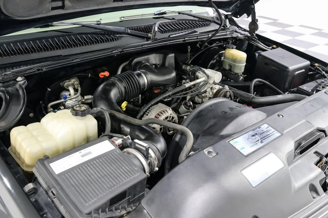 2002 Chevrolet C/K 4th Gen - Image 9 of 21