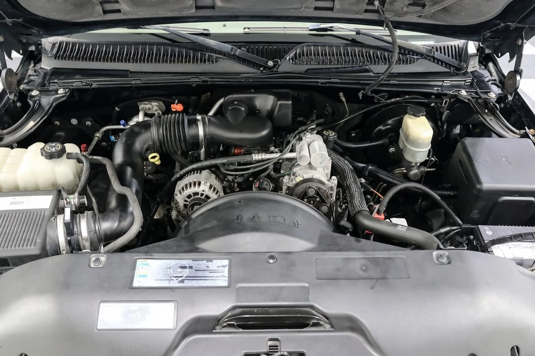 2002 Chevrolet C/K 4th Gen - Image 10 of 21