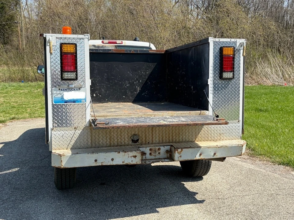 2002 Chevrolet C/K 4th Gen - Image 10 of 21