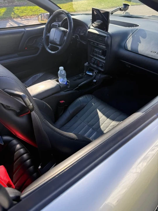 2002 Chevrolet Camaro 4th Gen - Image 3 of 3