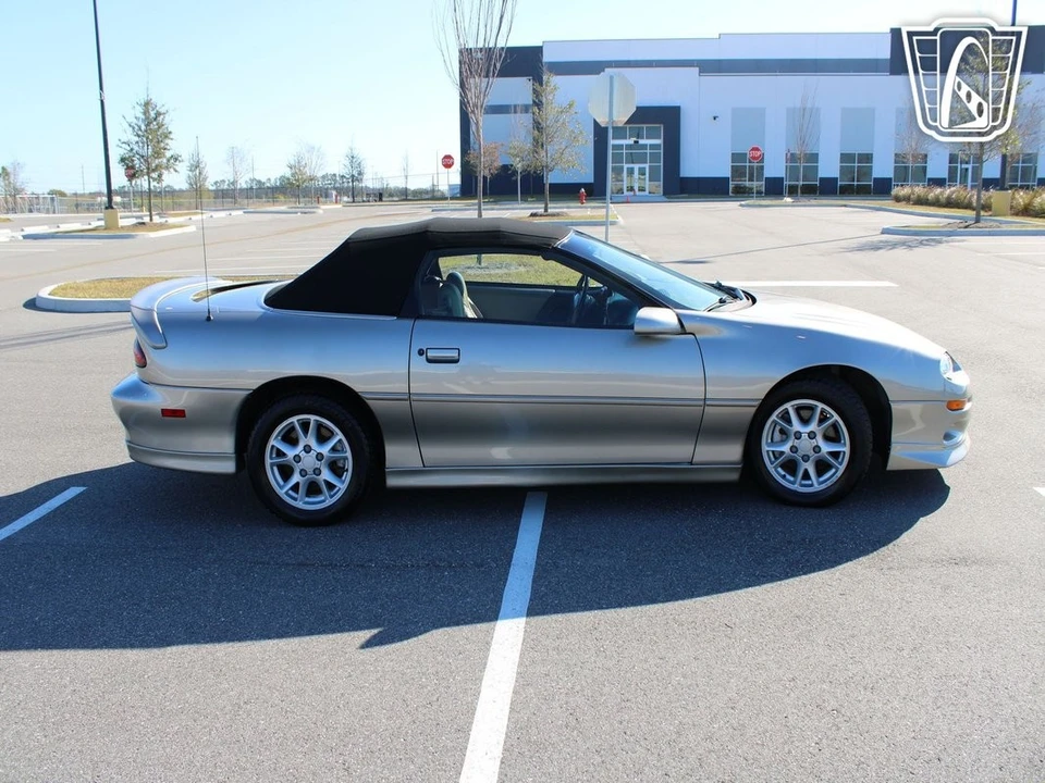 2002 Chevrolet Camaro 4th Gen - Image 8 of 12