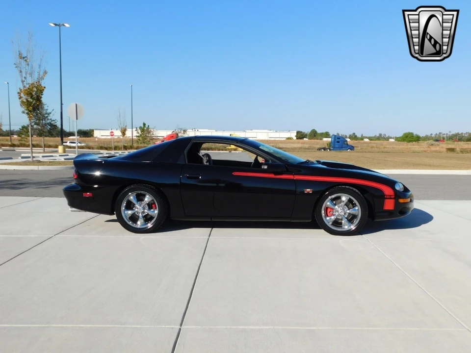2002 Chevrolet Camaro 4th Gen - Image 4 of 12