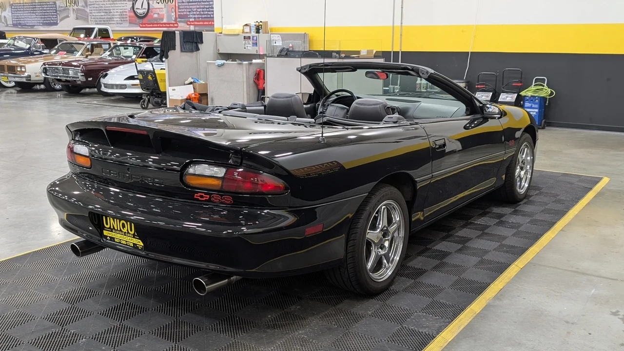 2002 Chevrolet Camaro 4th Gen - Image 3 of 13