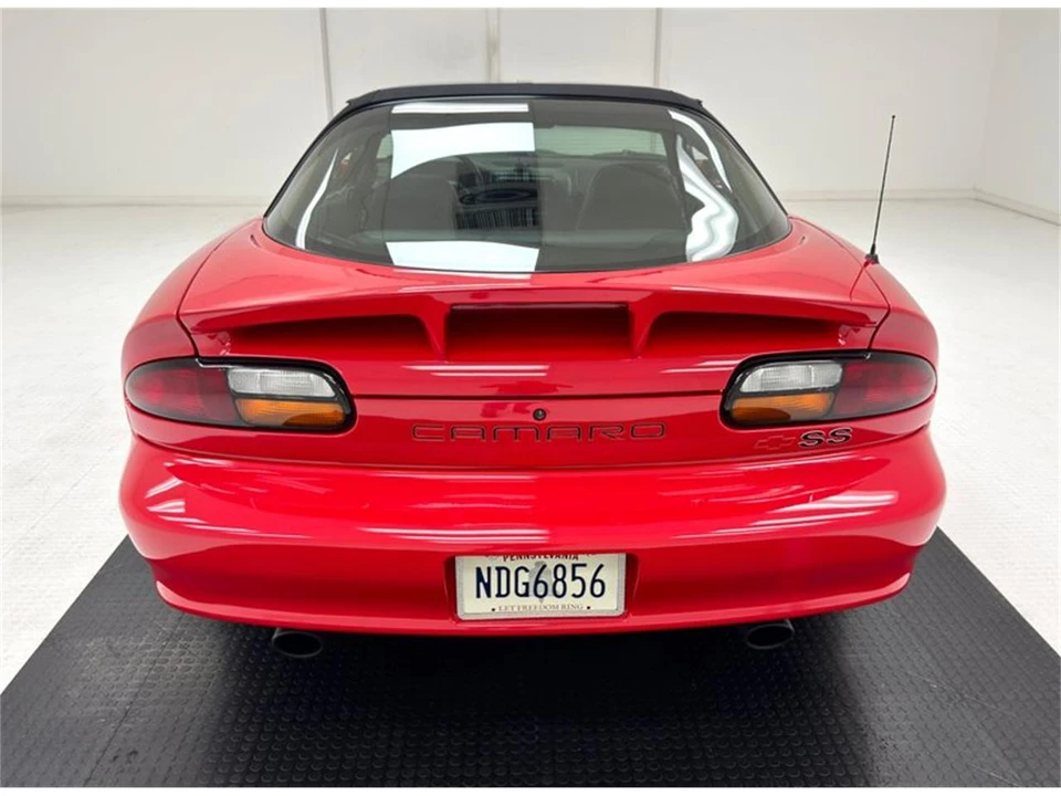 2002 Chevrolet Camaro 4th Gen - Image 7 of 31