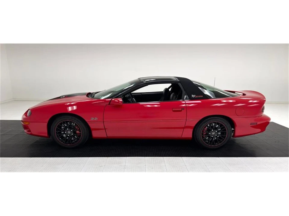 2002 Chevrolet Camaro 4th Gen - Image 3 of 31