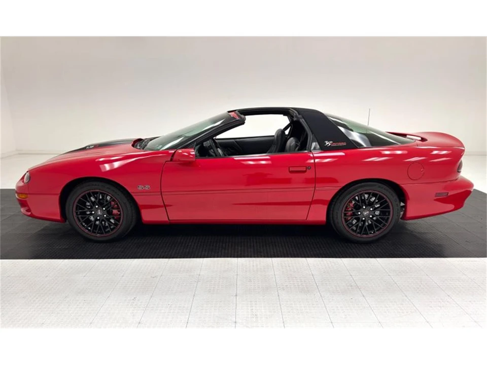 2002 Chevrolet Camaro 4th Gen - Image 4 of 31