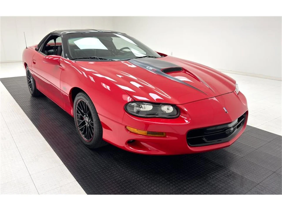 2002 Chevrolet Camaro 4th Gen - Image 10 of 31