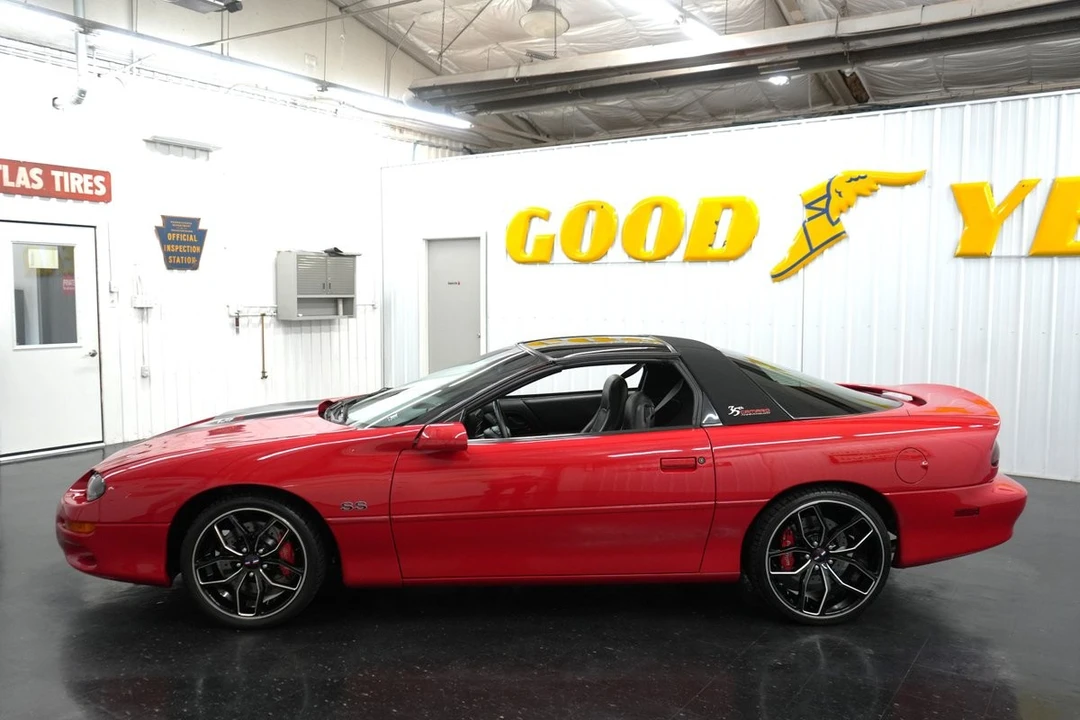 2002 Chevrolet Camaro 4th Gen - Image 5 of 21