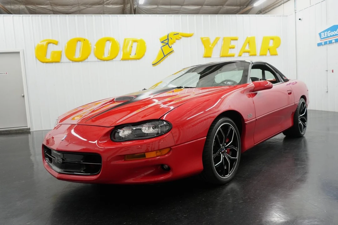 2002 Chevrolet Camaro 4th Gen - Image 2 of 21