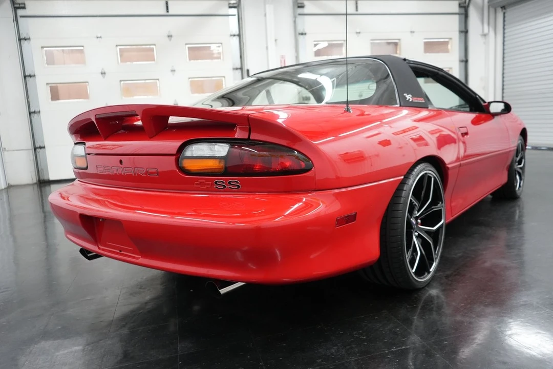2002 Chevrolet Camaro 4th Gen - Image 17 of 21