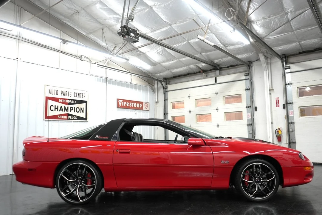 2002 Chevrolet Camaro 4th Gen - Image 19 of 21