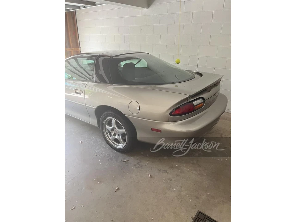 2002 Chevrolet Camaro 4th Gen - Image 2 of 4