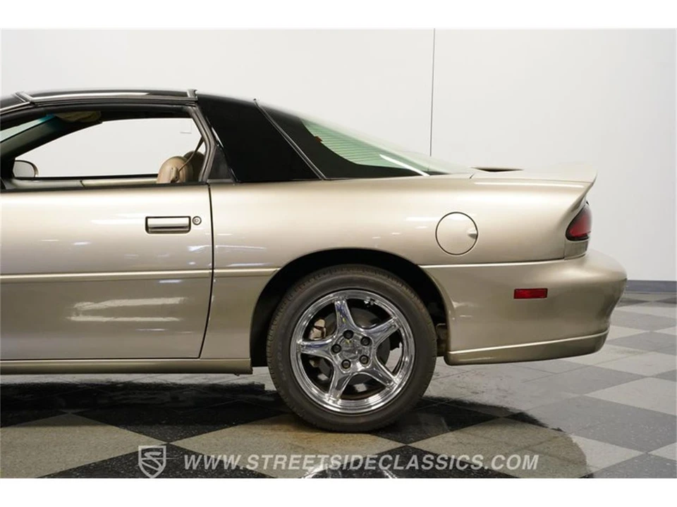 2002 Chevrolet Camaro 4th Gen - Image 23 of 31