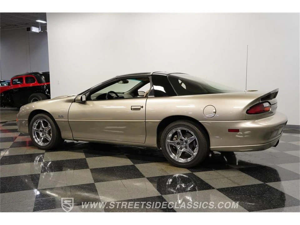 2002 Chevrolet Camaro 4th Gen - Image 7 of 31