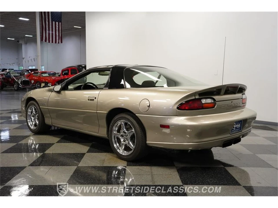 2002 Chevrolet Camaro 4th Gen - Image 8 of 31