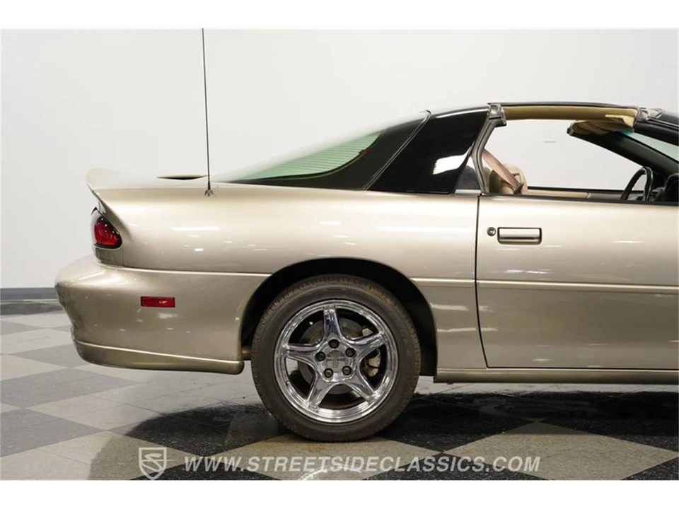 2002 Chevrolet Camaro 4th Gen - Image 28 of 31