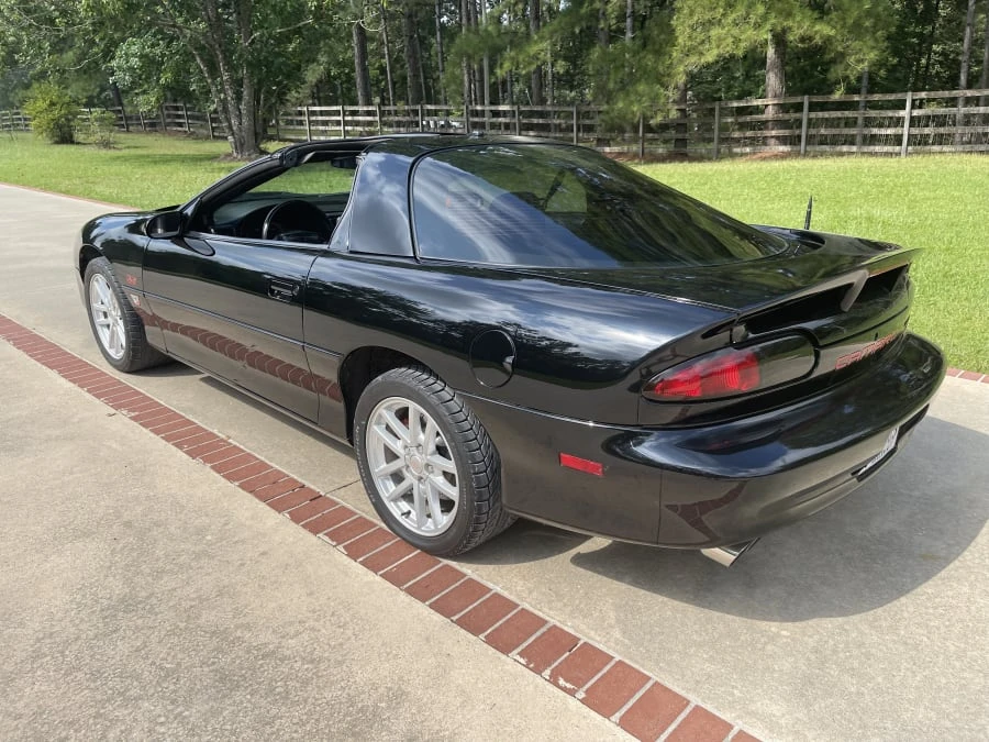 2002 Chevrolet Camaro 4th Gen - Image 2 of 7