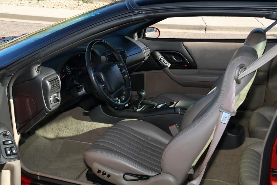 2002 Chevrolet Camaro 4th Gen - Image 25 of 31