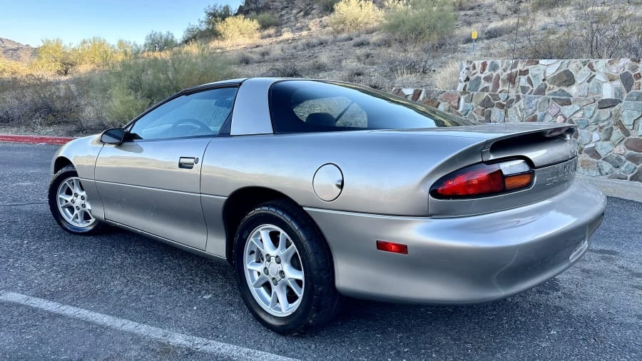 2002 Chevrolet Camaro 4th Gen - Image 8 of 18