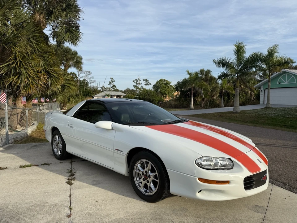 2002 Chevrolet Camaro 4th Gen - Image 5 of 21