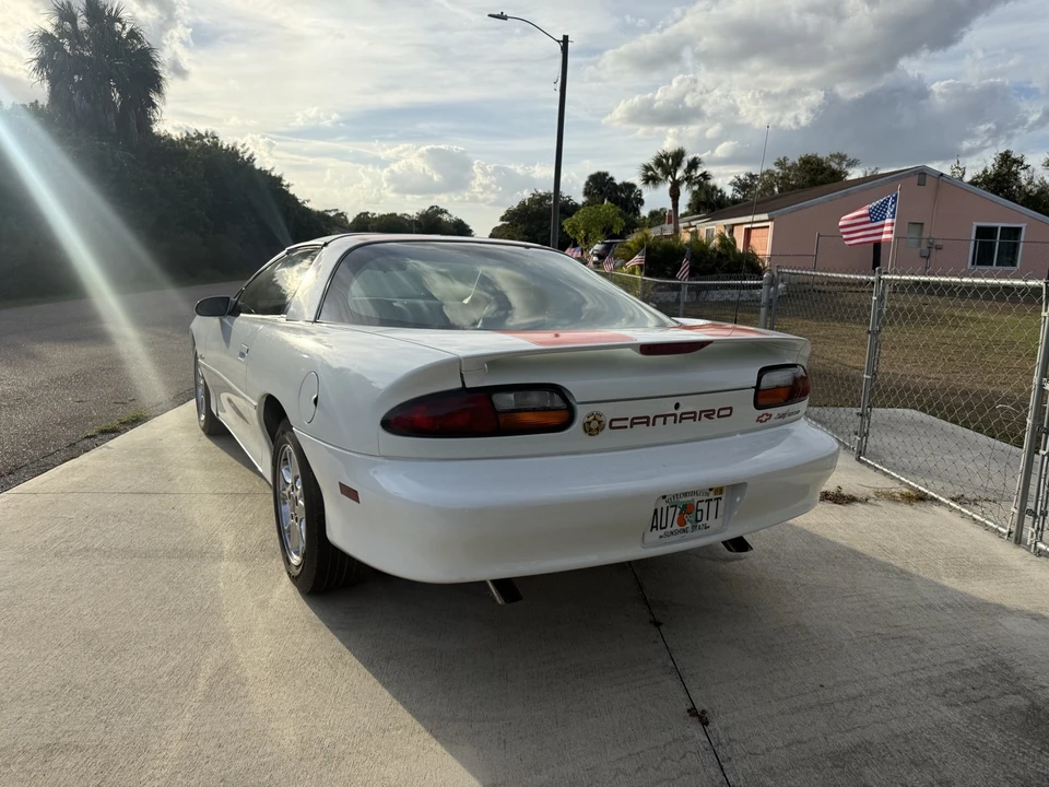 2002 Chevrolet Camaro 4th Gen - Image 8 of 21